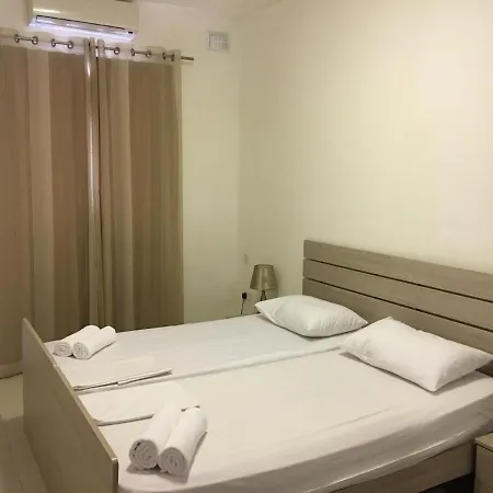 Apartment Triq Mercieqa 4 *